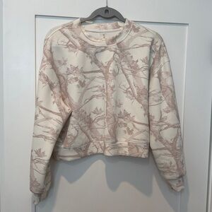 Women's Cream and Tan crop sweater size small new